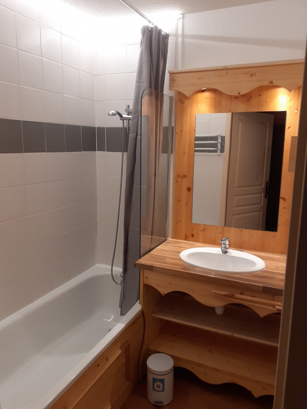 salle-de-bain-1-2478